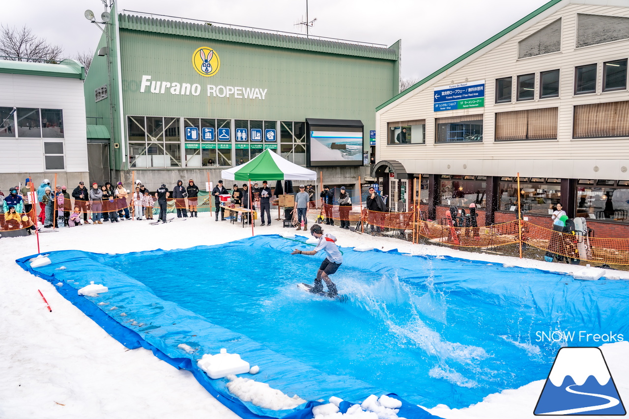 富良野スキー場｜いよいよインターナショナルなイベントに？！春シーズン恒例『第13回 Pond Skimming 池渡り』開催～♪